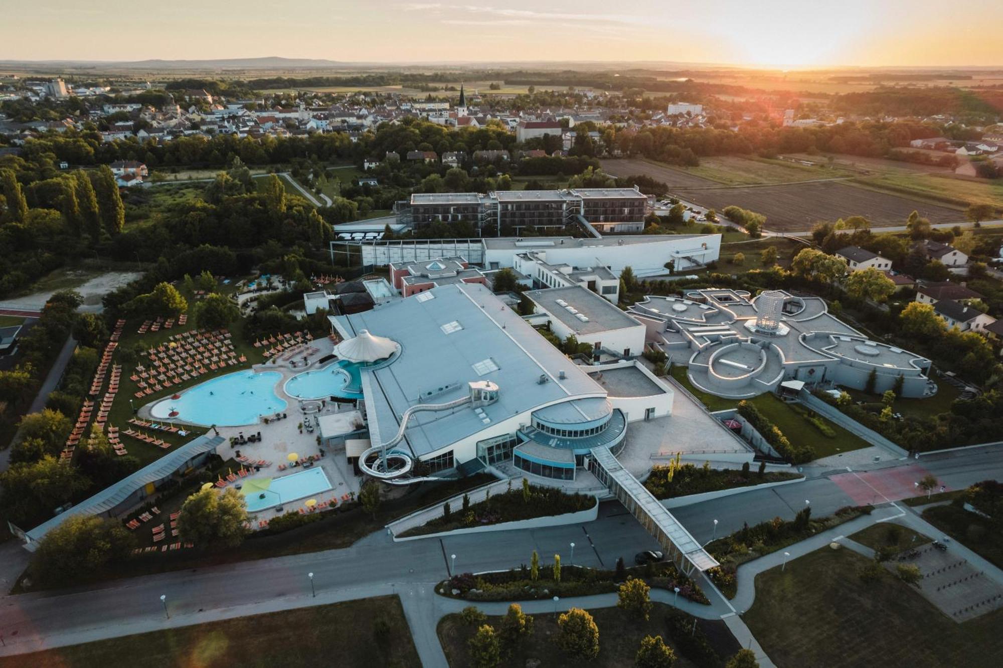 Therme Laa - Hotel & Silent Spa Laa an der Thaya Exteriér fotografie